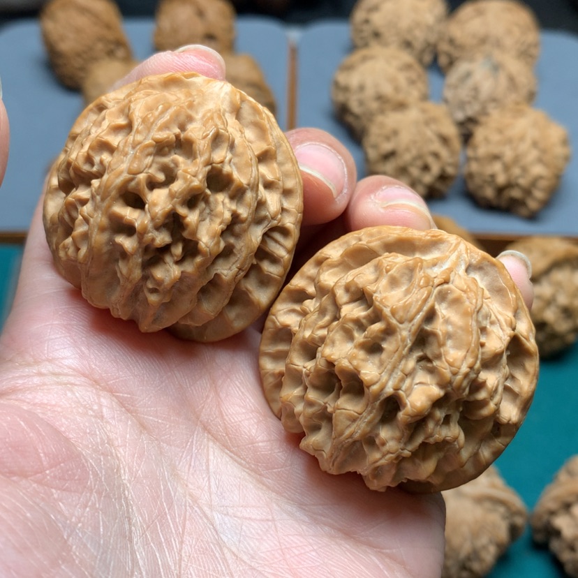 【闪购商品】核桃摆件以*40苹果园