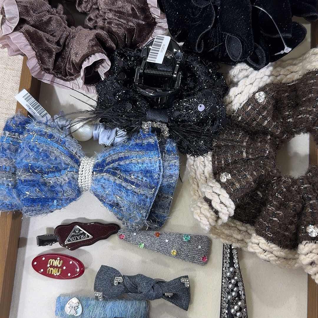 皮质铁合金夹子258