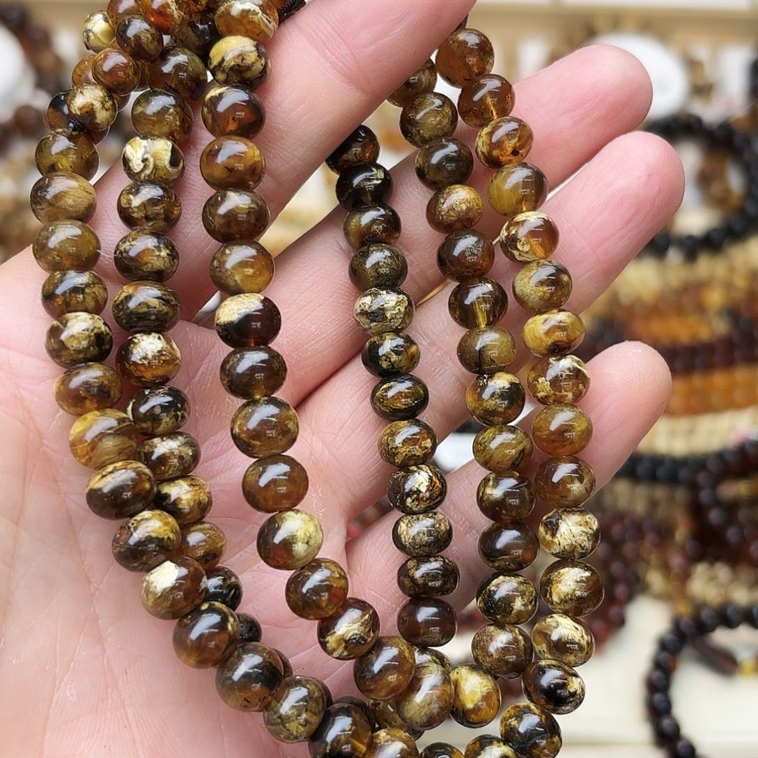 琥珀未镶嵌裸石八91414