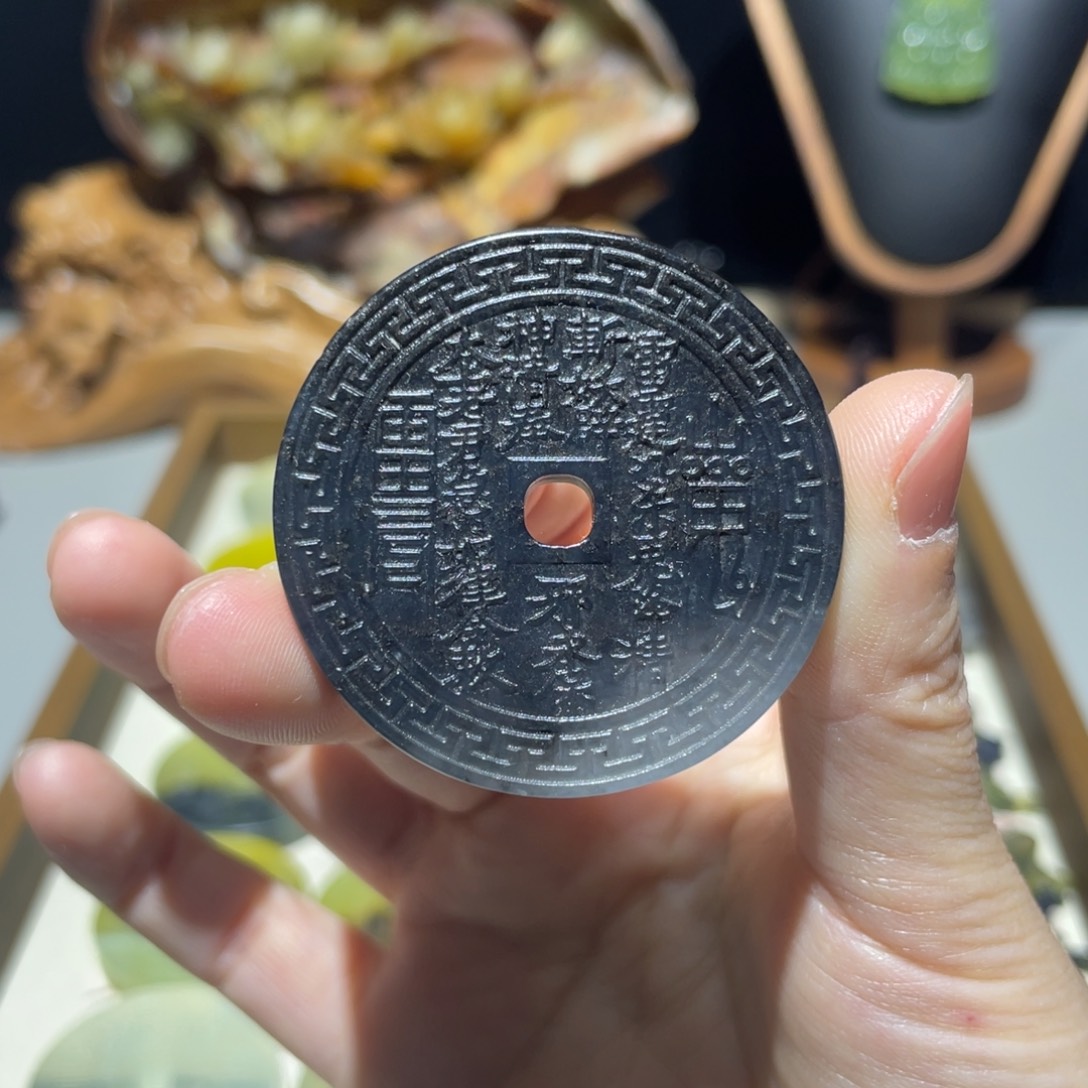 岫玉未镶嵌颈饰颈饰8