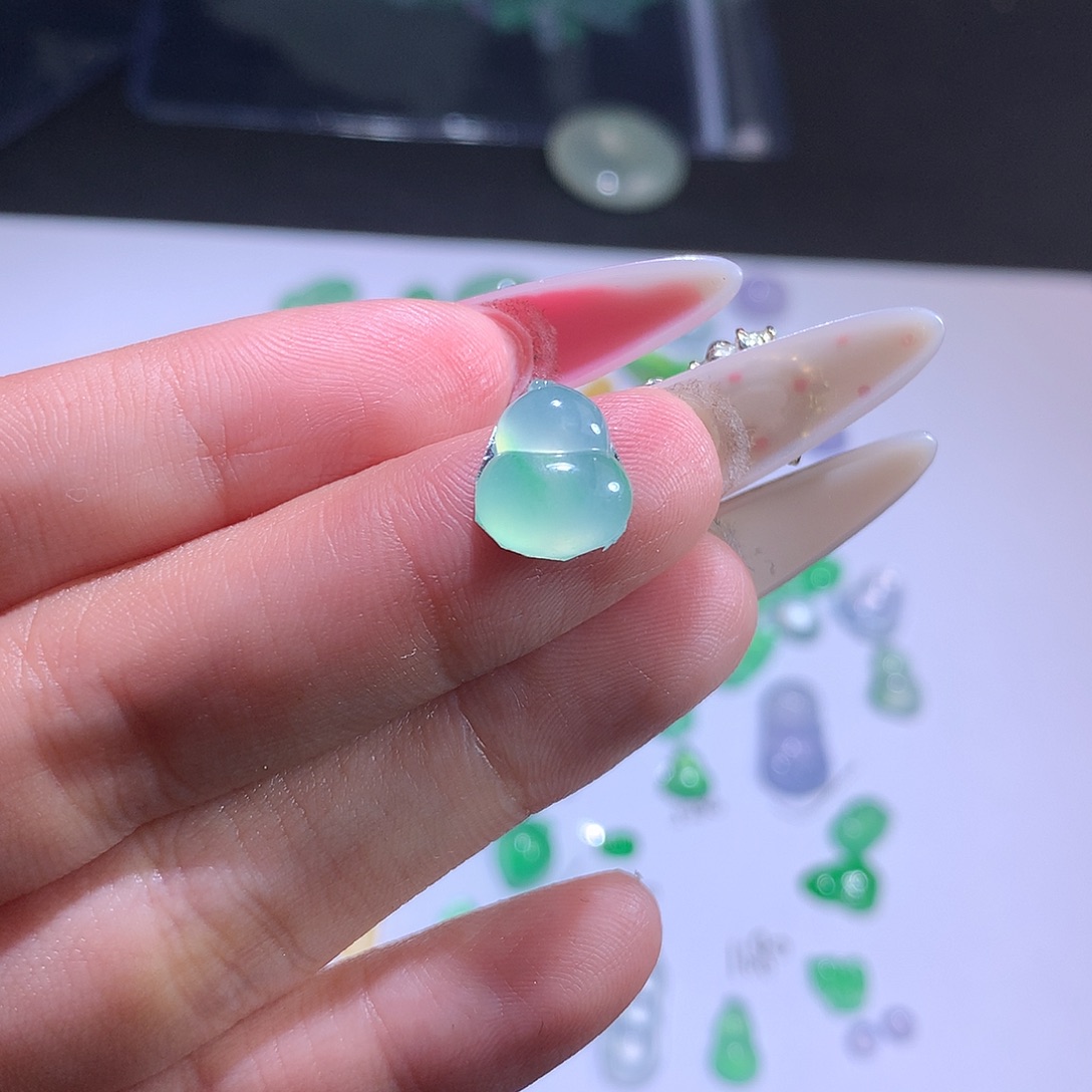 翡翠未镶嵌挂件葫芦11.0 9.3 4.1