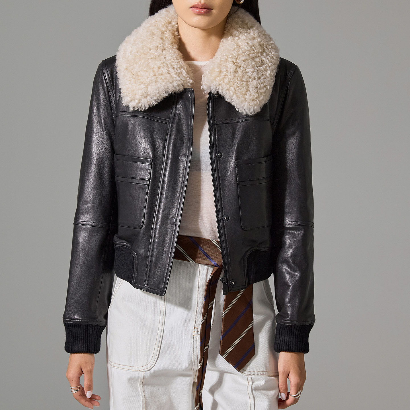 绵羊皮真皮夹克羽绒服女短款加绒皮衣外套女2025新款小个子25025