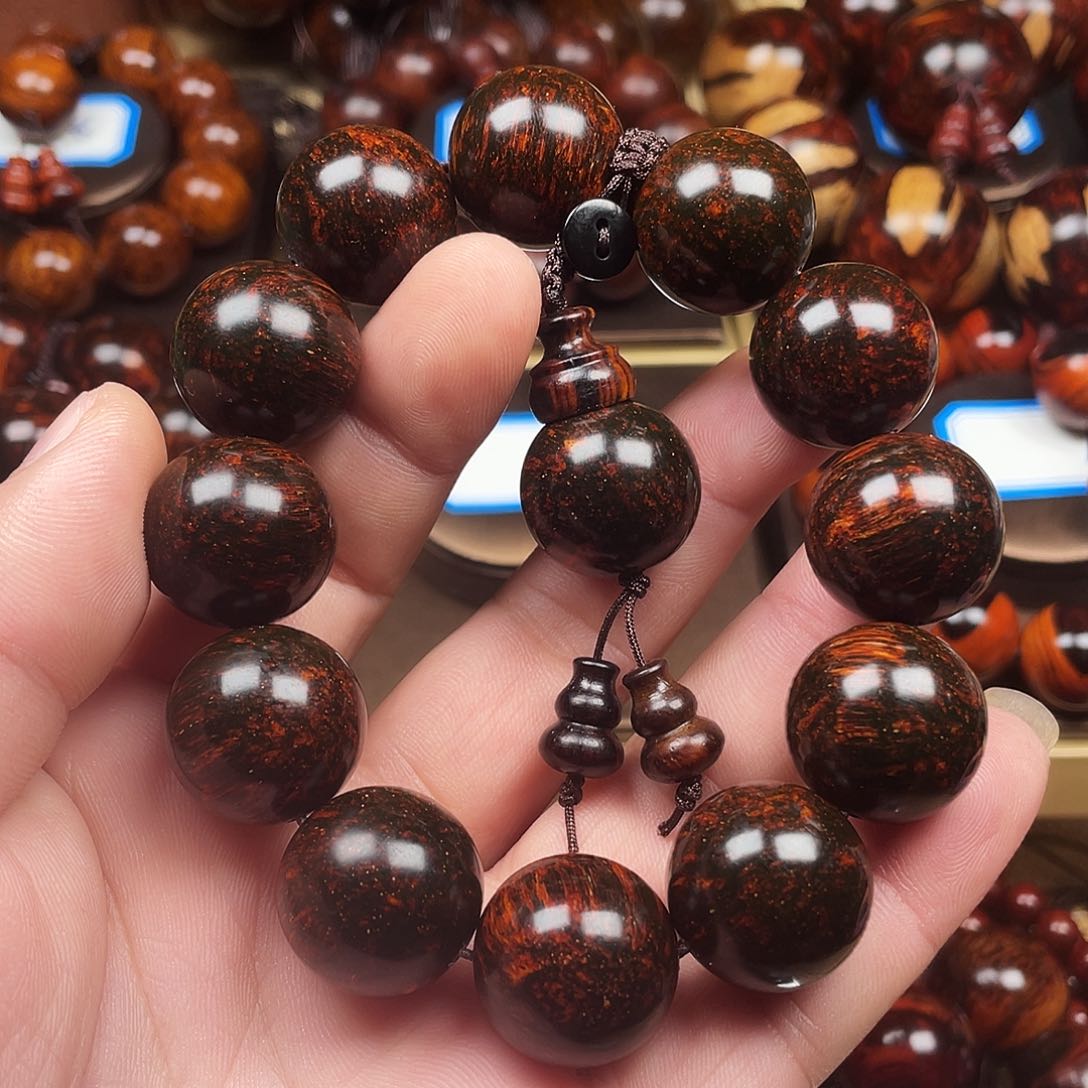 黄花梨/降香黄檀老*星2.0芝麻点留疤