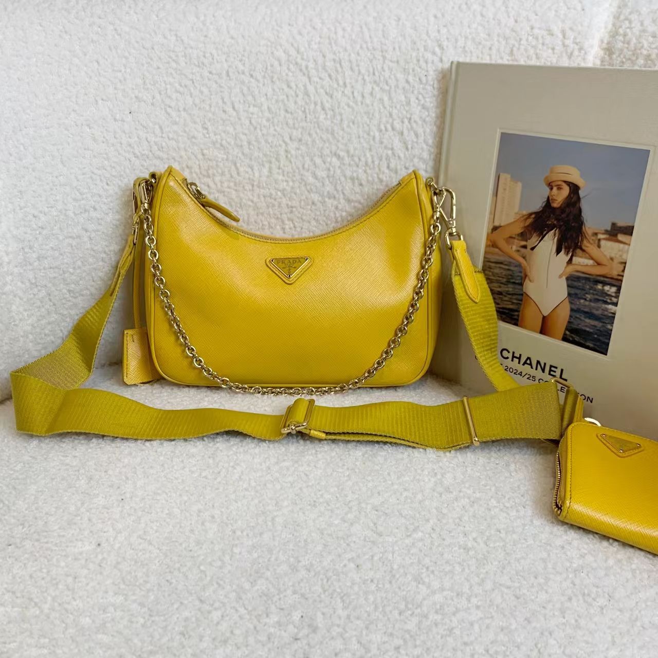 99新 Prada/普拉达 壹臻/芒果黄全皮三合一包 84360489