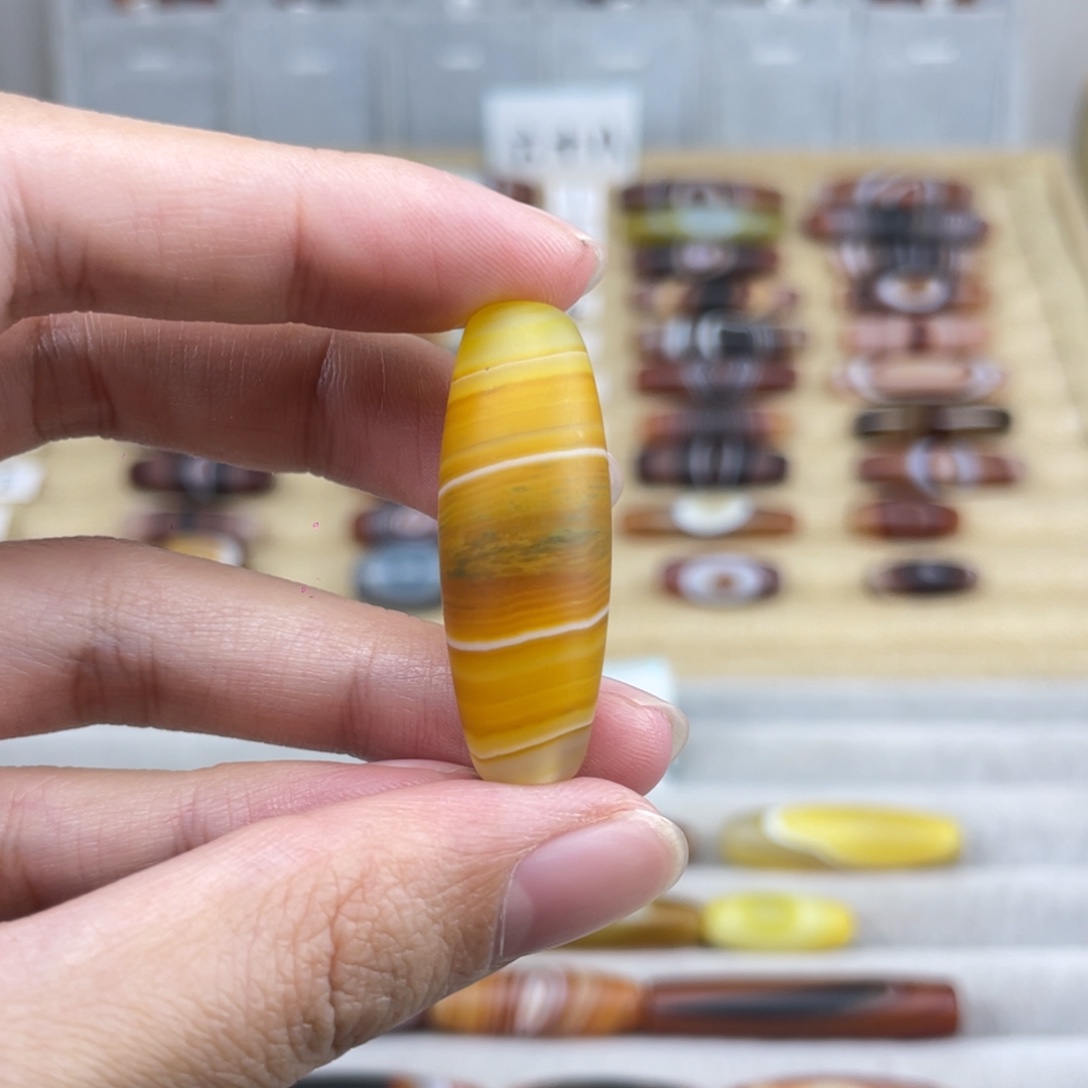 涛***玛瑙/玉髓合金颈饰