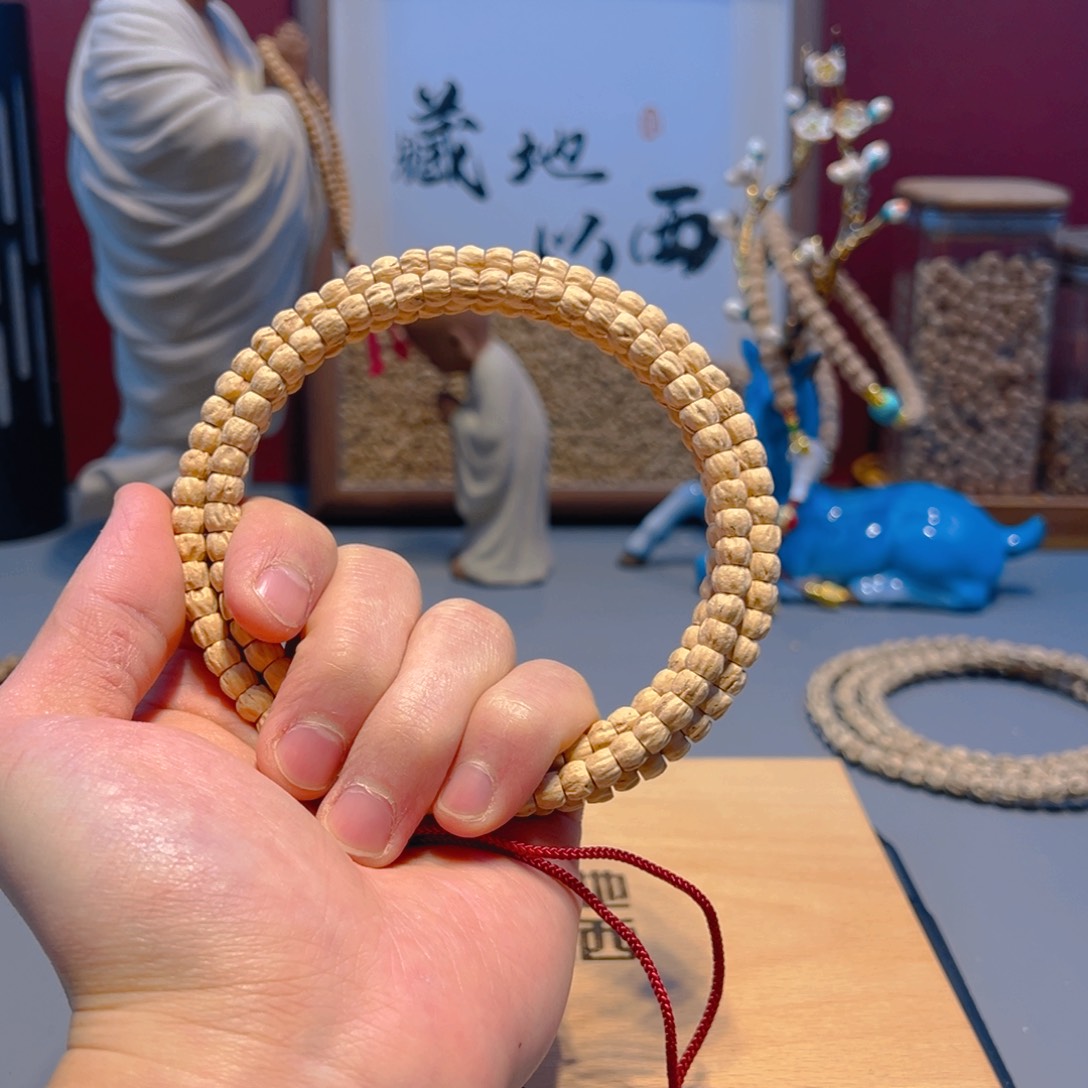 柏香籽/百香籽吊坠H****n