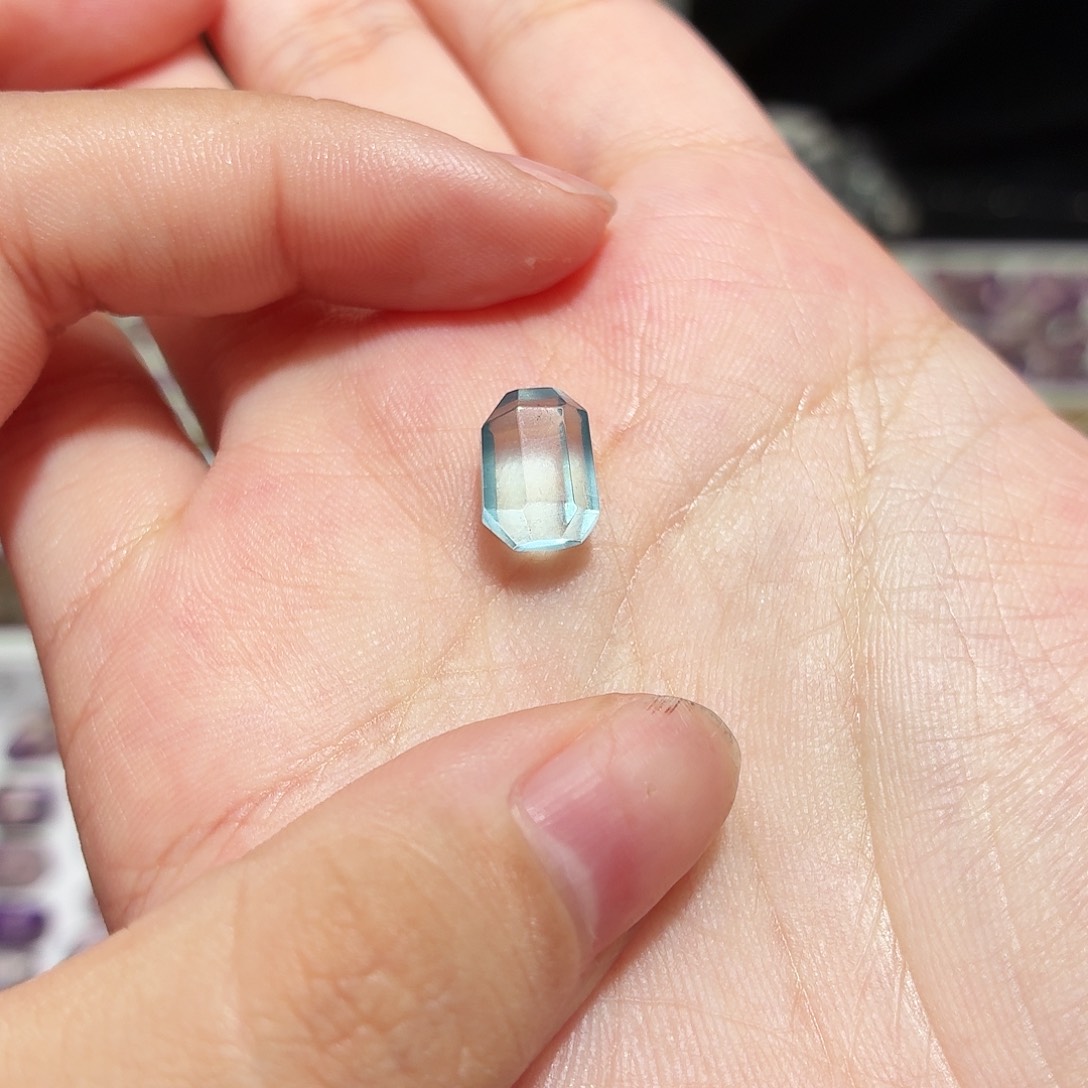 吊坠(不含链)水晶未镶嵌海蓝宝 随形 打孔定制不退换