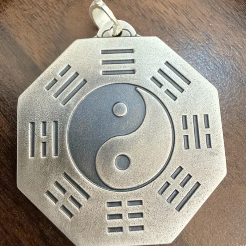 吊坠足银 足银999 男女复古实心八卦牌37g