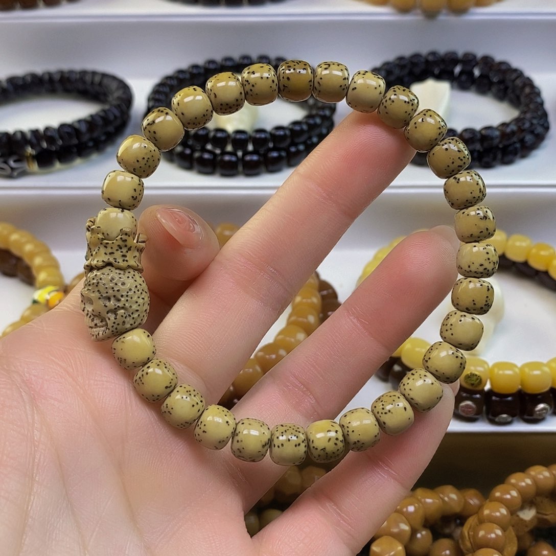 吊坠星月菩提8皇冠加冕