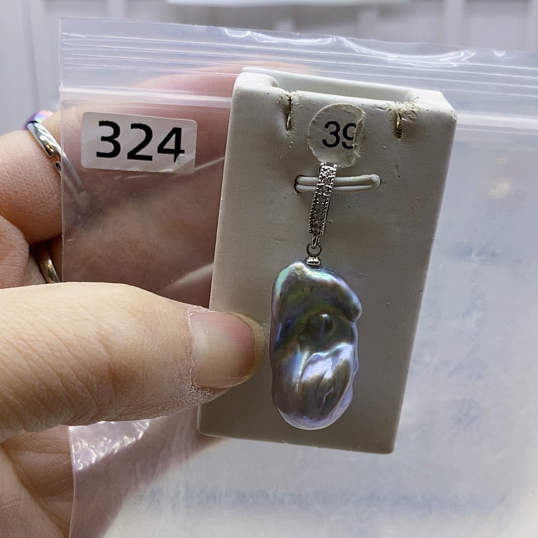 颈饰合金淡水珍珠