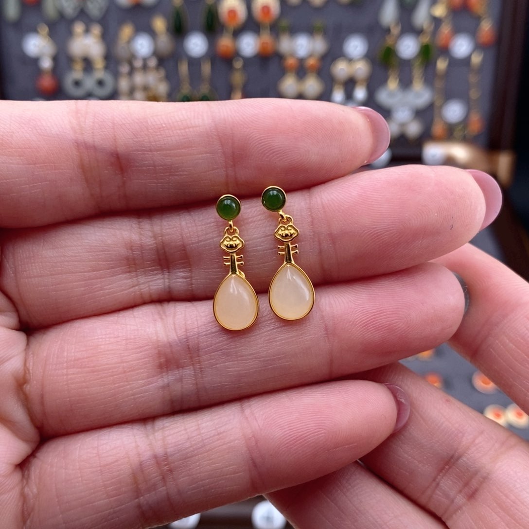 银S925镶嵌和田玉耳饰?****