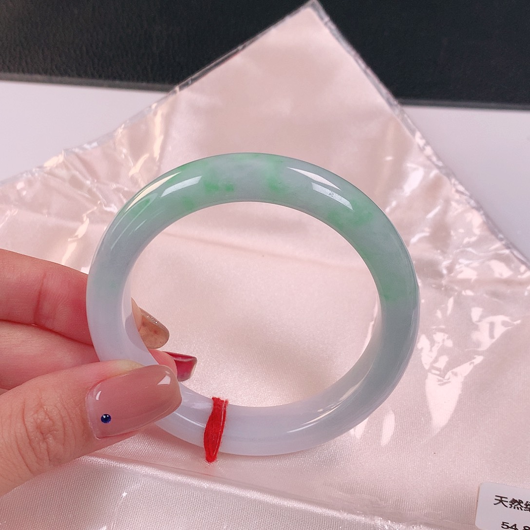 未镶嵌手镯翡翠26