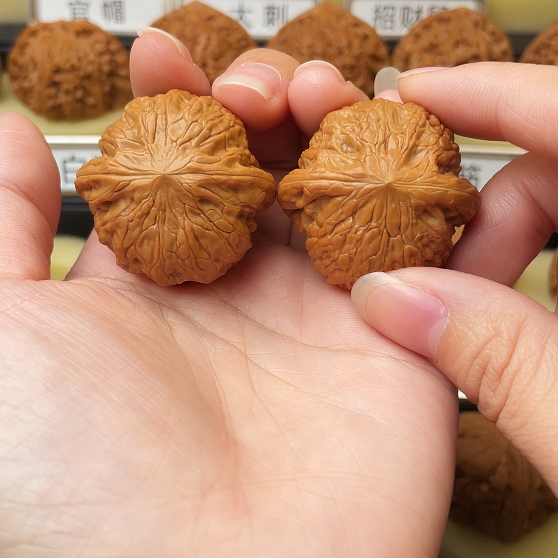 吊坠文玩核桃铁锤37尺302