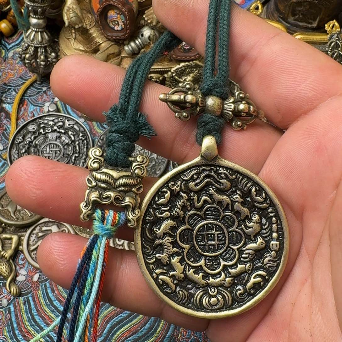 蒙***傻藏式风格九宫八卦牌