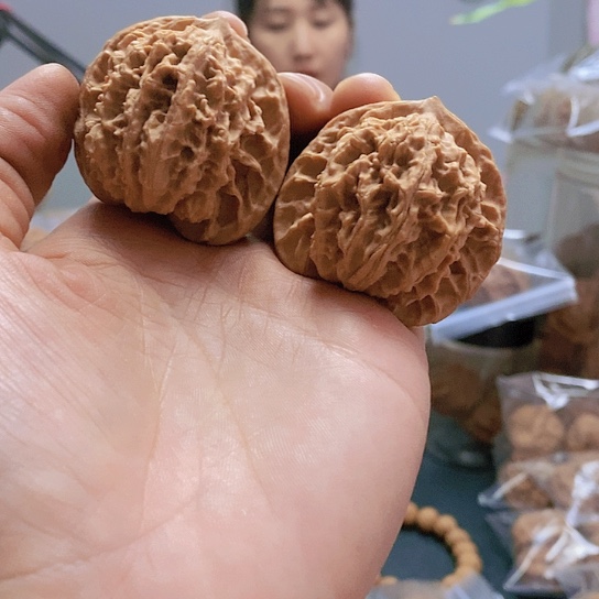 【闪购商品】把件文玩核桃44老款狮子头