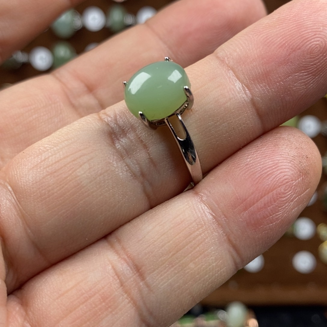 和田玉（碧玉）戒指合金