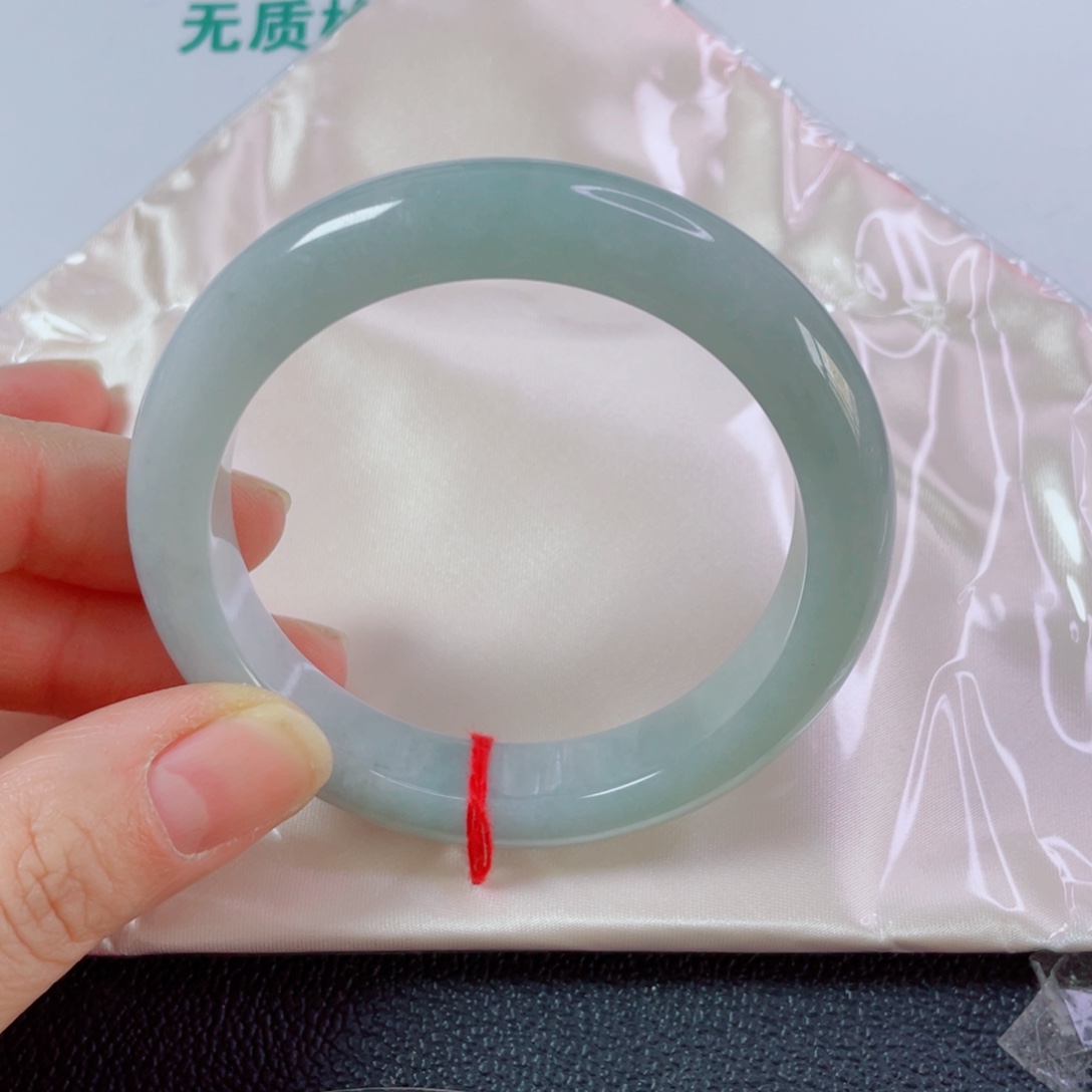 翡翠未镶嵌手镯天然