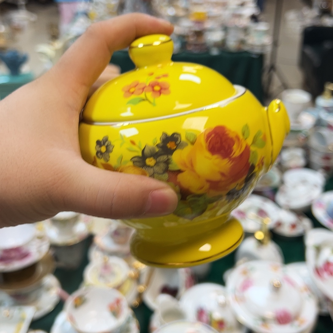 鹿与海陶瓷有限责任公司