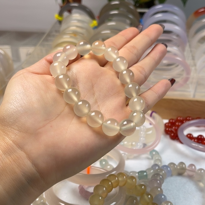 玛瑙/玉髓未镶嵌手镯