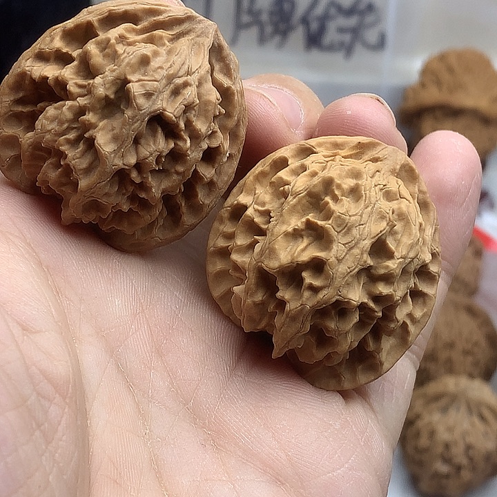 吊坠文玩核桃36 三角苹果