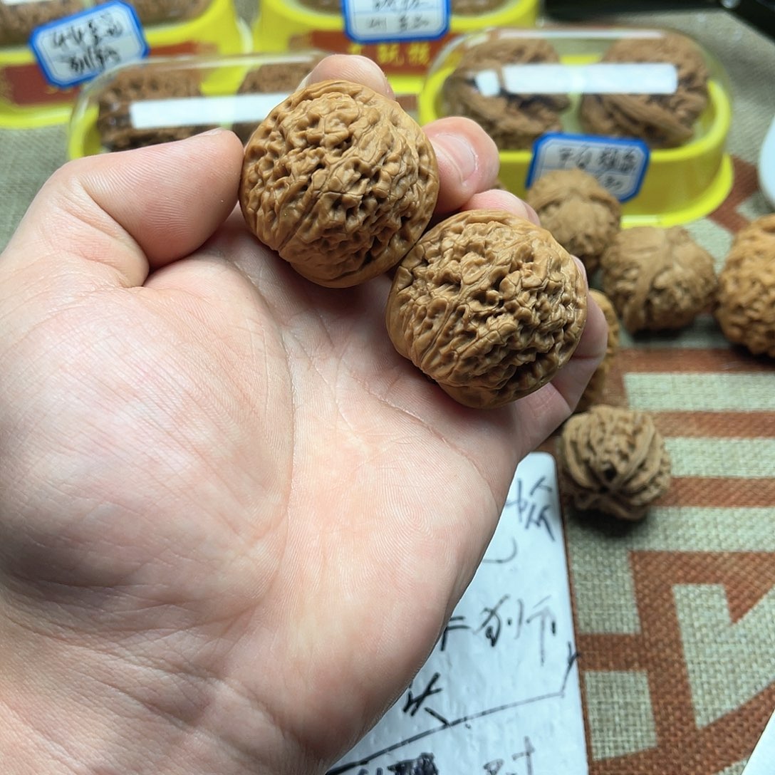 核桃把件38尺莲花虎头