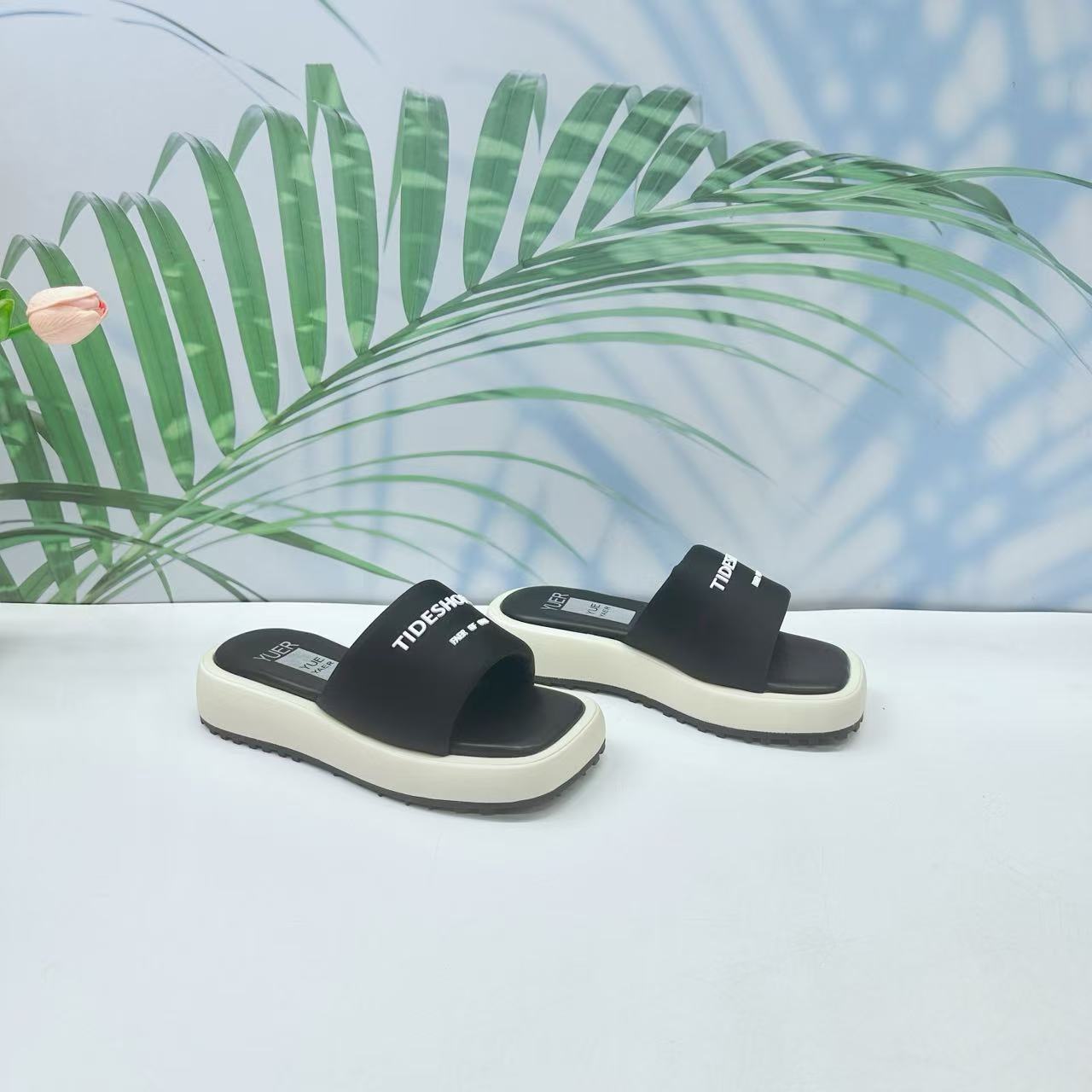 小强家女鞋 芽儿家新款百搭女凉鞋（Y886-49-2）（W34AYG23223-201）