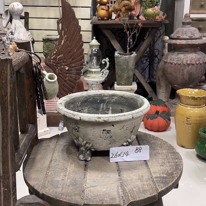 灰色四足盆1111111