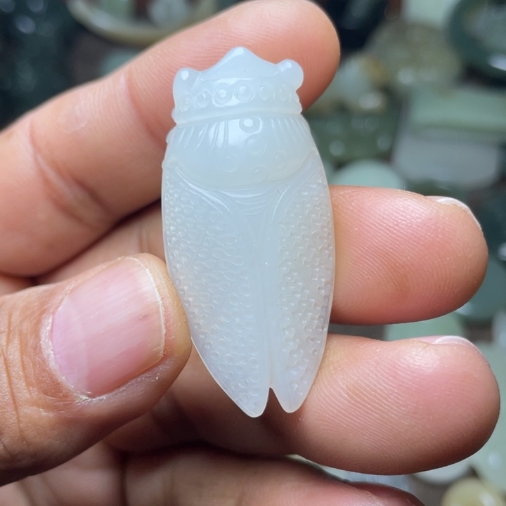 和田玉颈饰未镶嵌峰***e