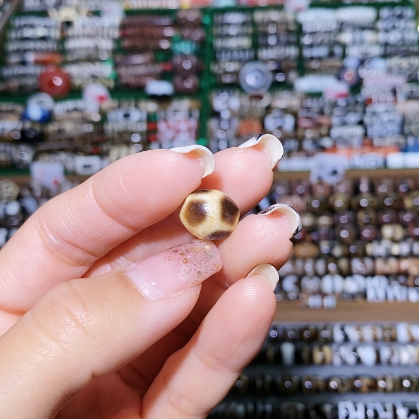 【闪购商品】玛瑙/玉髓散珠