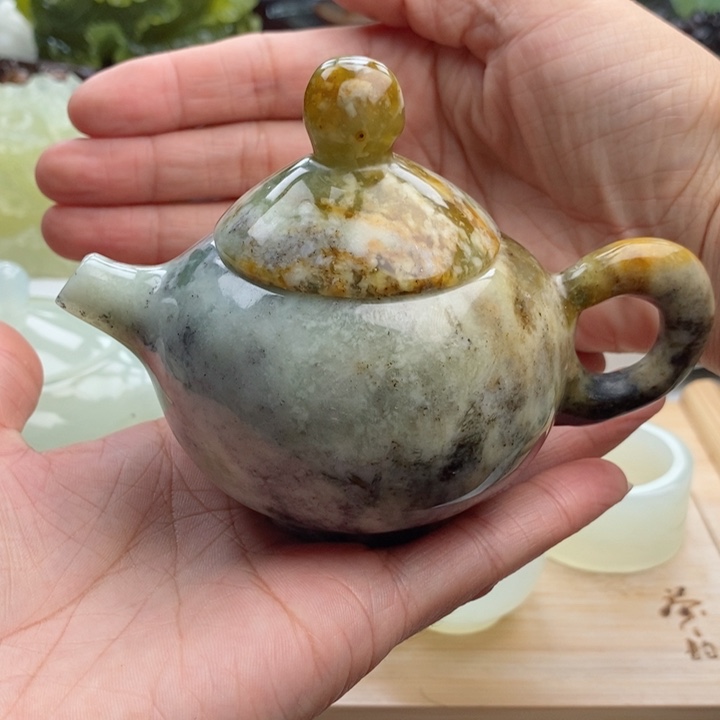 岫玉四大名玉手把壶未镶嵌