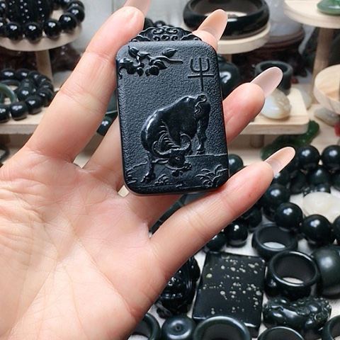 【闪购商品】未镶嵌手链和田玉
