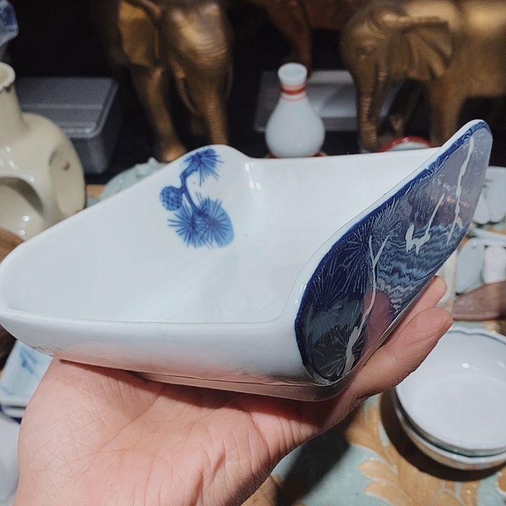 瓷片新年快乐。万事如意