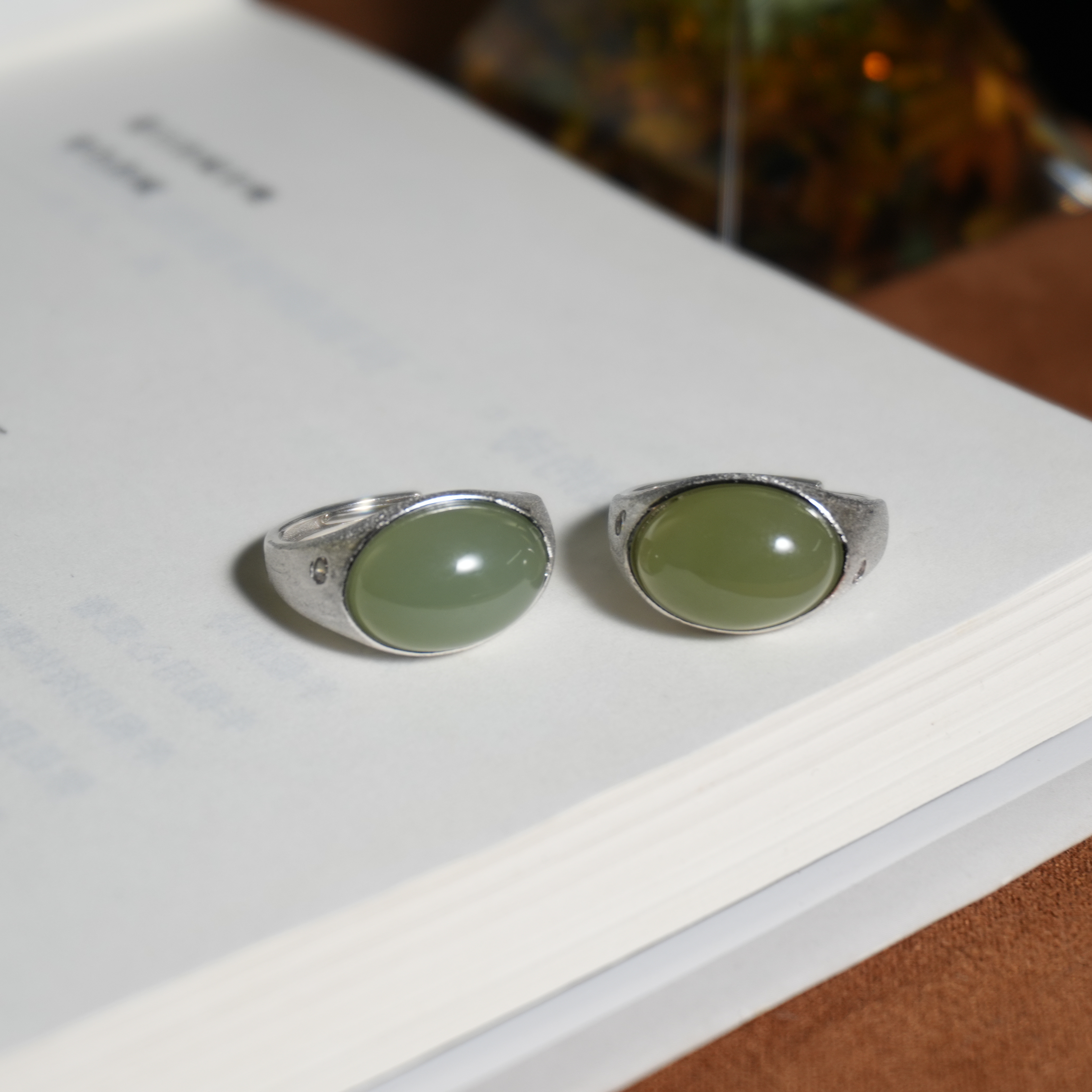 D565 和田玉银925镶嵌 和田椭圆蛋面银戒指多样性发一