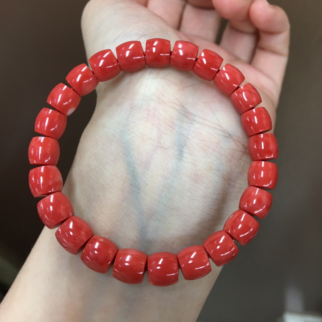 天然红珊瑚莫莫直切桶珠手串7-8.3mm高品质一色单圈手链配饰