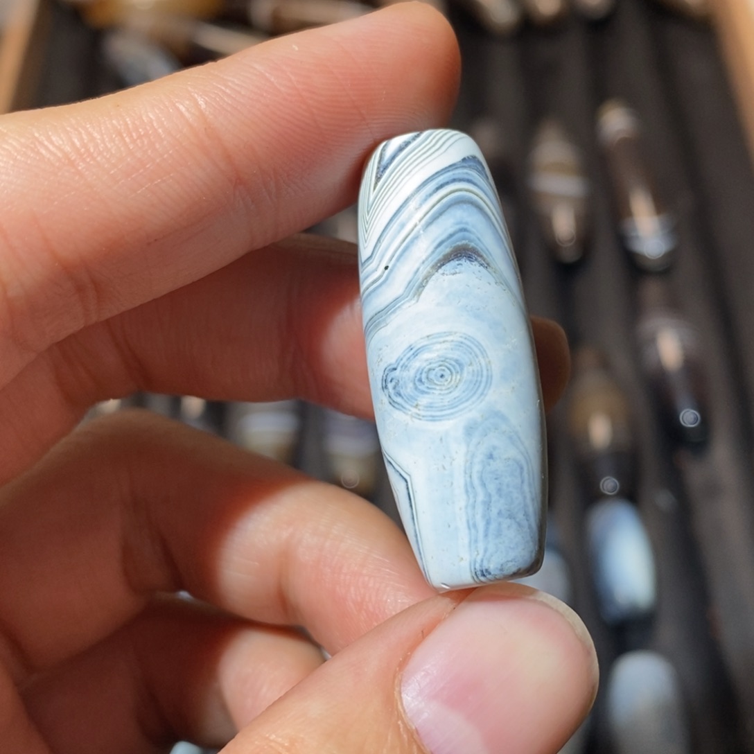 玛瑙/玉髓颈饰未镶嵌哆****贝