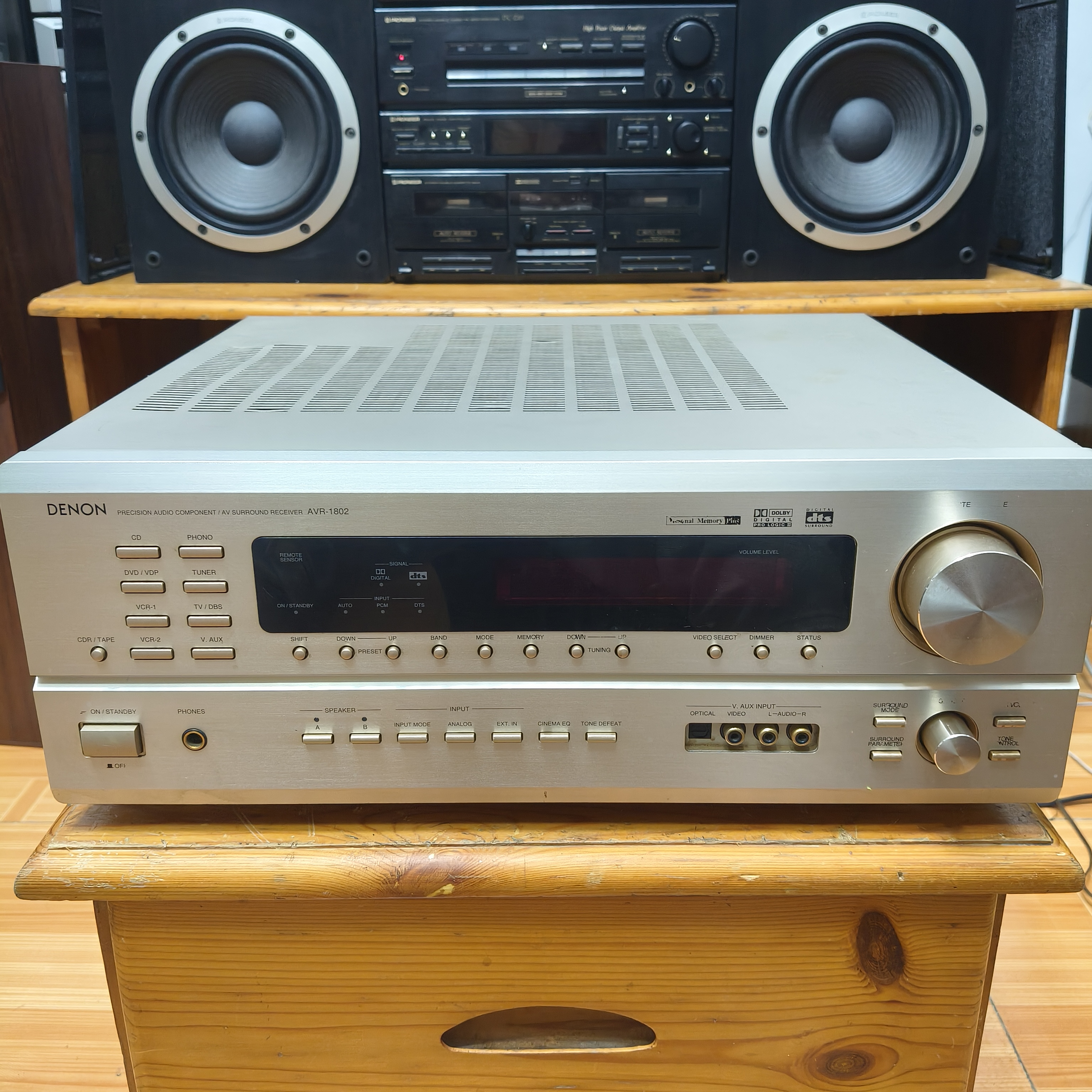 8新  TL，1802功放机，运费买家自理