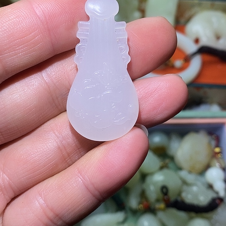 和田玉（糖玉）未镶嵌手镯