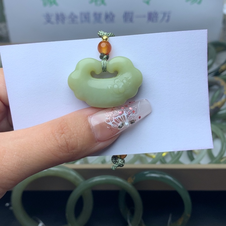 手链未镶嵌和田玉