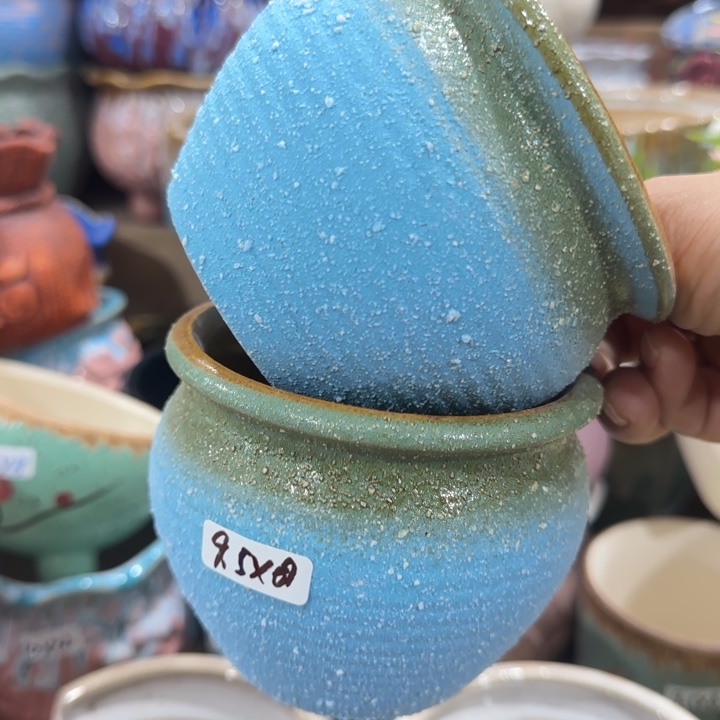 凑9块包邮，有孔，陶瓷花盆