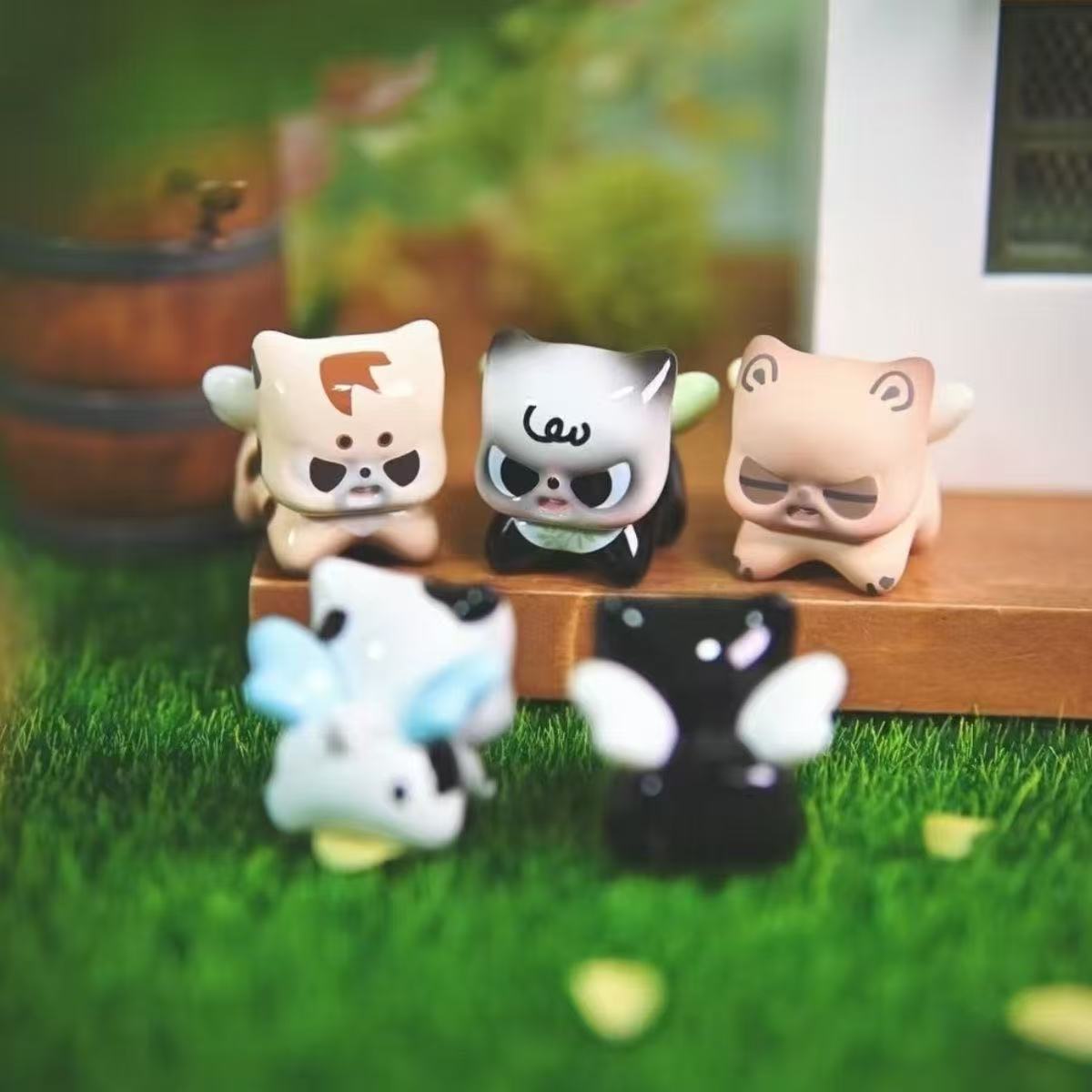 （代拆）钥匙链   pitty 三代萌兽萌粒盲盒可爱手办摆件