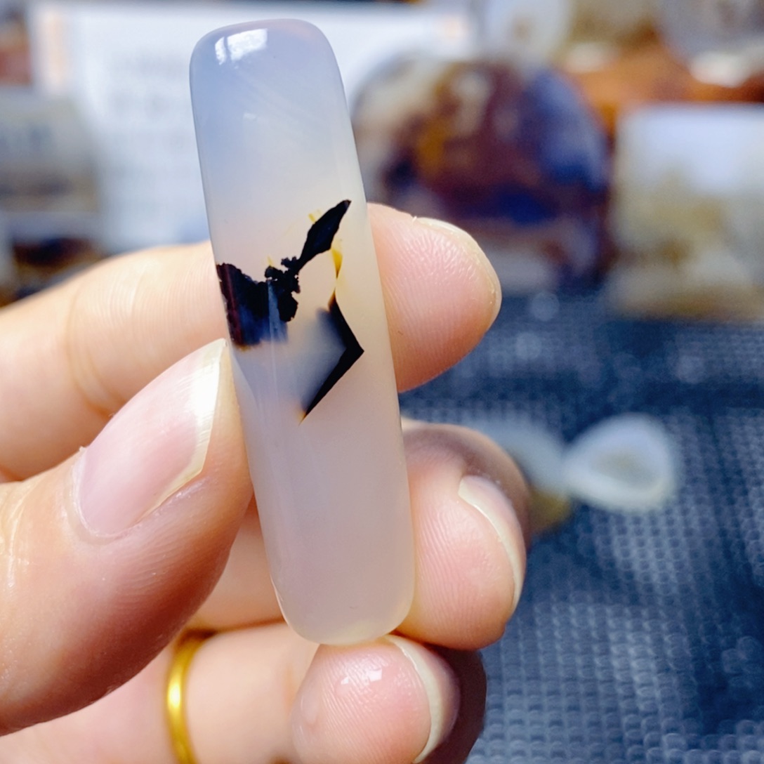 玛瑙/玉髓未镶嵌珠宝奇石