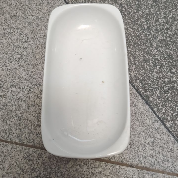 瓷片陶瓷盘子碗啥都有