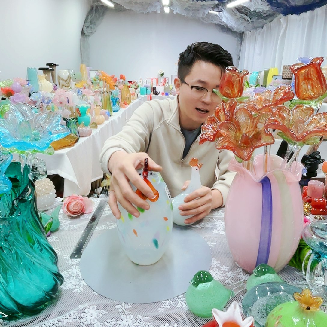 琉璃花瓶直播福利不退不换