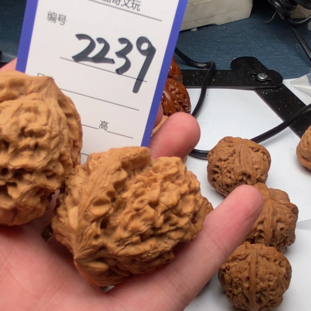 文玩核桃把件2239