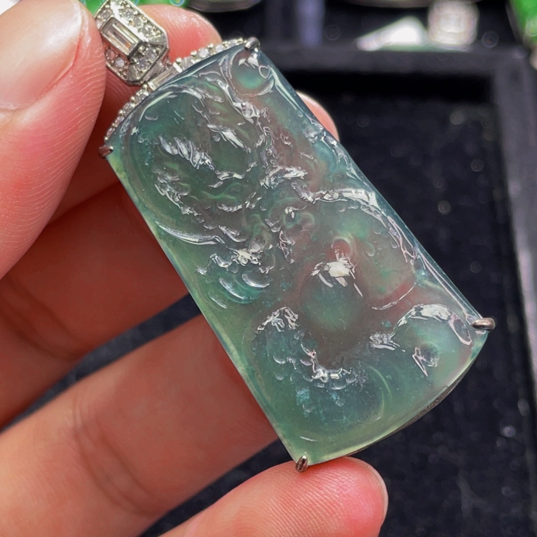 翡翠未镶嵌颈饰6，