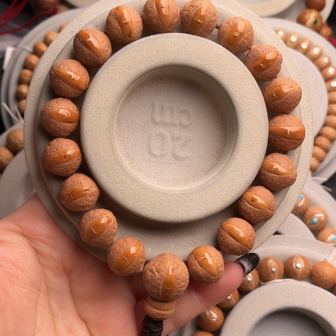 吊坠凤眼菩提13.5黄金眼