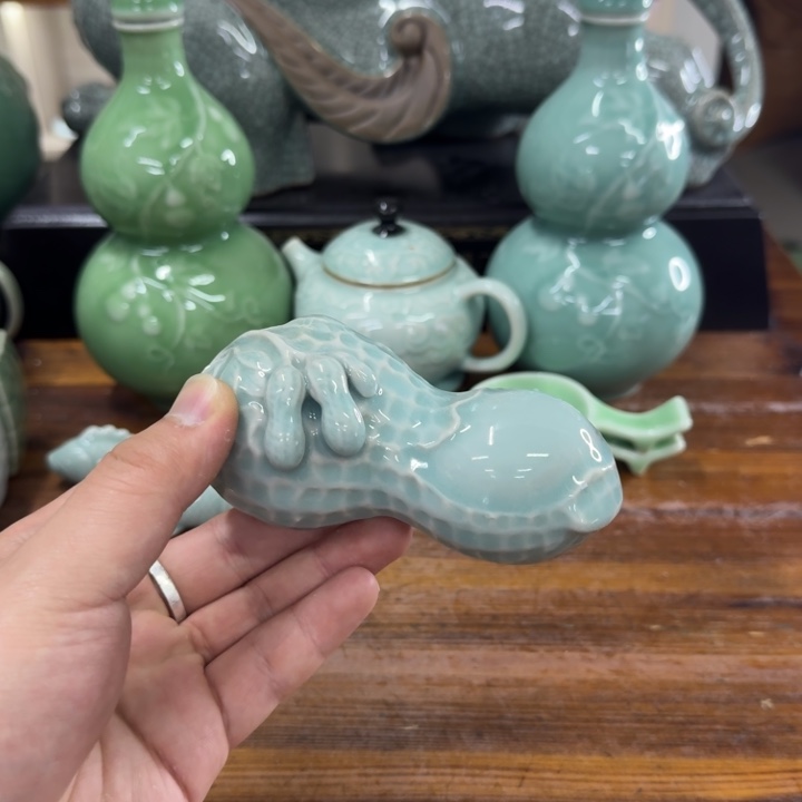 龙泉青瓷茶具微瑕4646