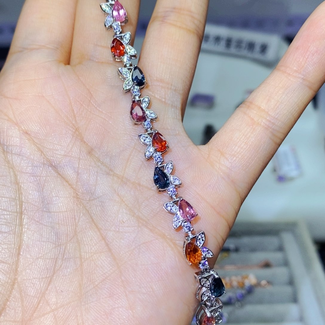 银S925镶嵌手链尖晶石