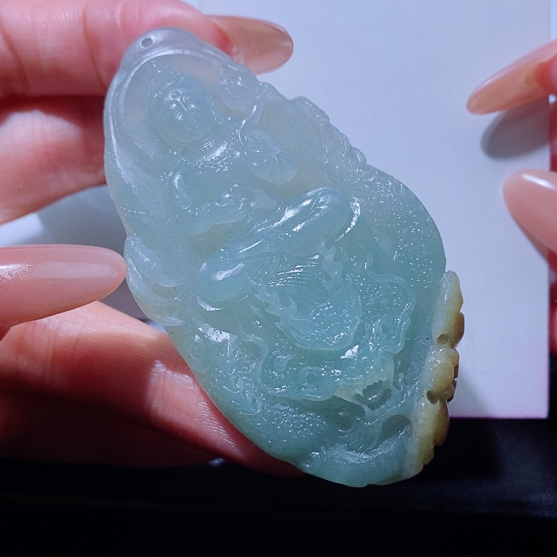 定制翡翠未镶嵌林**予翡翠