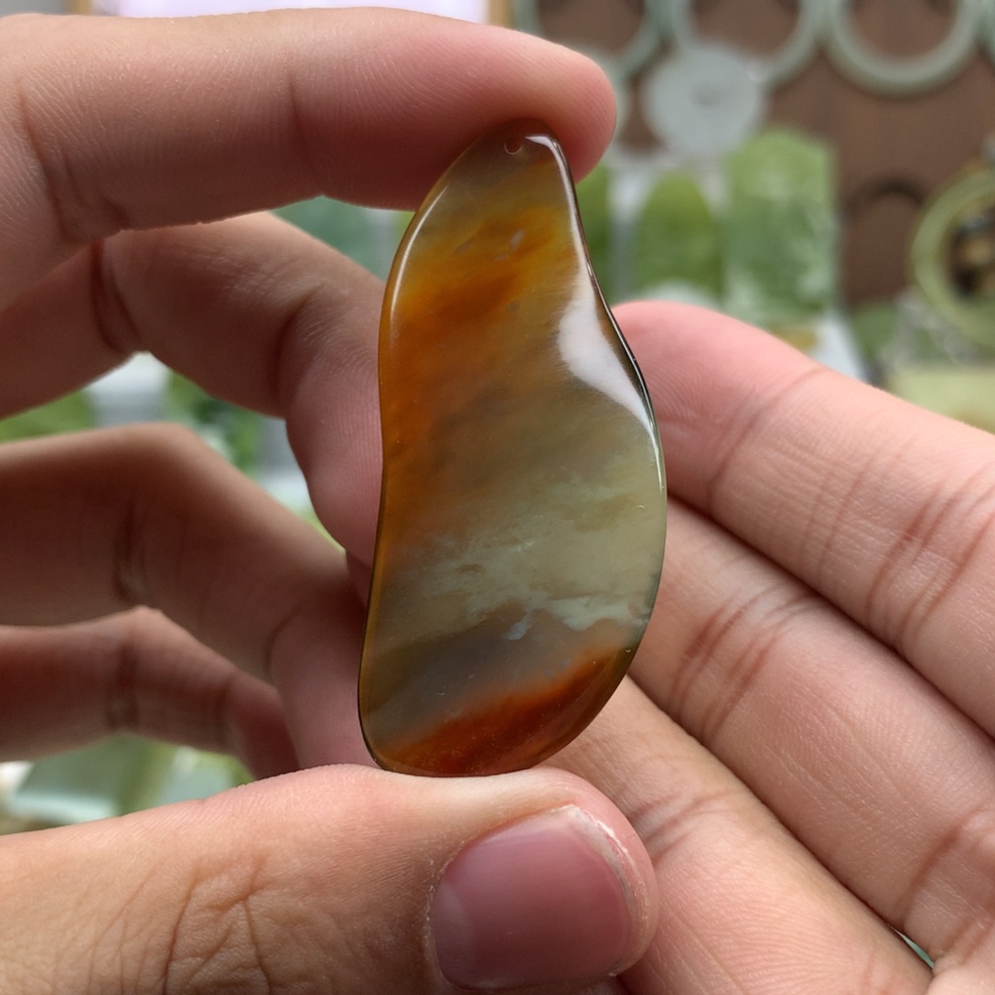 岫玉未镶嵌吊坠(不含链)